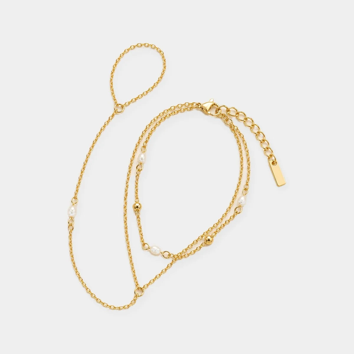 Éclat Pearl Hand Chain