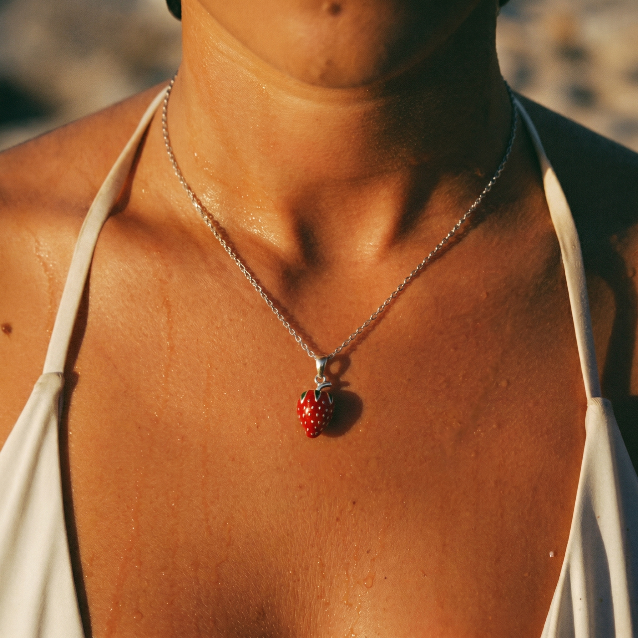 Rosé Kiss Necklace